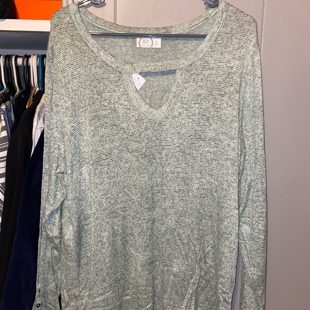 Maurice’s long sleeve blouse